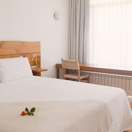 Hotel A Miranda Feás Zewnętrze zdjęcie